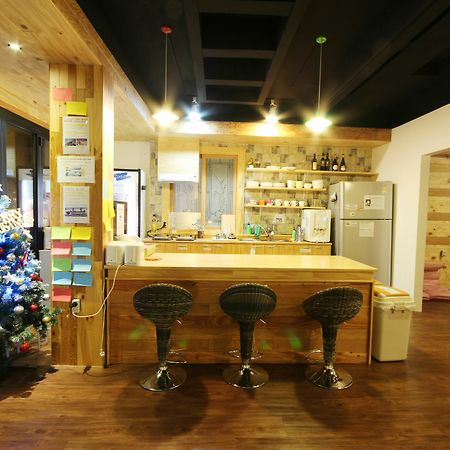 Melon Guesthouse Busan Exterior foto